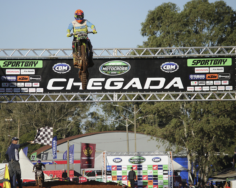 Sportbay Campeonato Brasileiro de Motocross 2022 terminou com corridas  emocionantes em Ibirubá