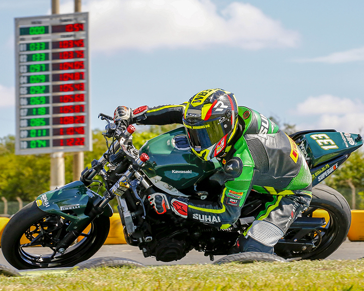 Entrevista - Acelerando forte com o hexacampeão Wellington Bernardes, o “Preto”!
